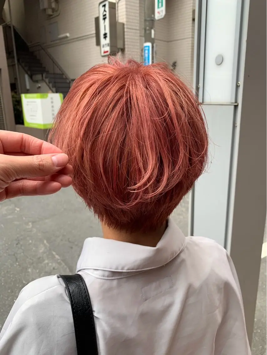 ブリーチリタッチ+オンカラーの写真