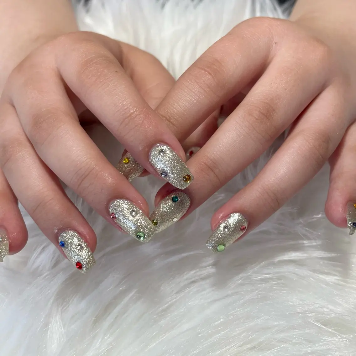 ネイル ストーンネイル neige Kouzukiのネイルデザイン