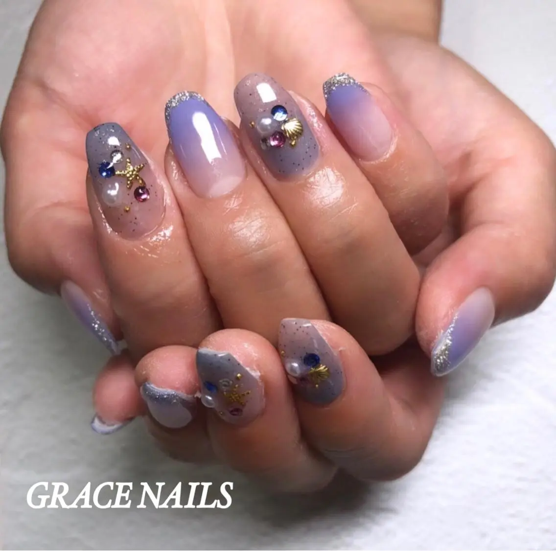 ネイル ハンドネイル フットネイル GRACE NAILSのネイルデザイン