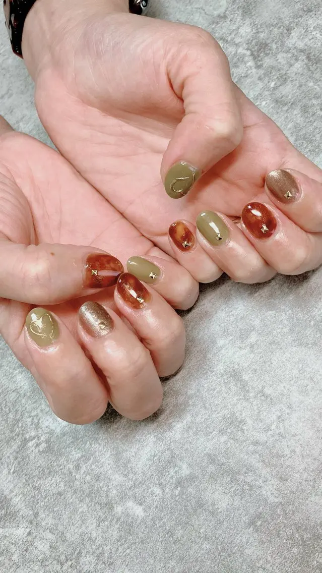 ネイル ハンドネイル ハンドケア shino🌟 痛ネイルのネイルデザイン
