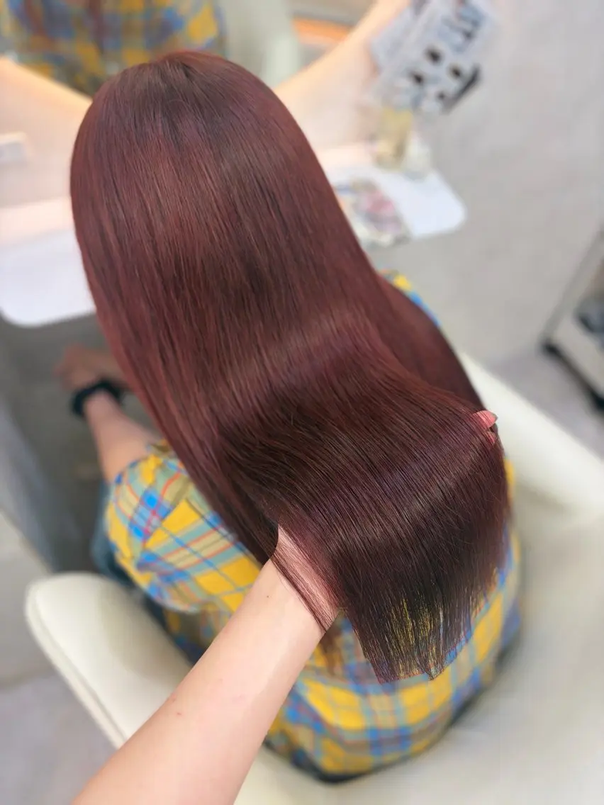 ロング カラー レッドカラー ヘアカラー 🎀asumi🍓 ハイトーン🎀のヘアスタイル