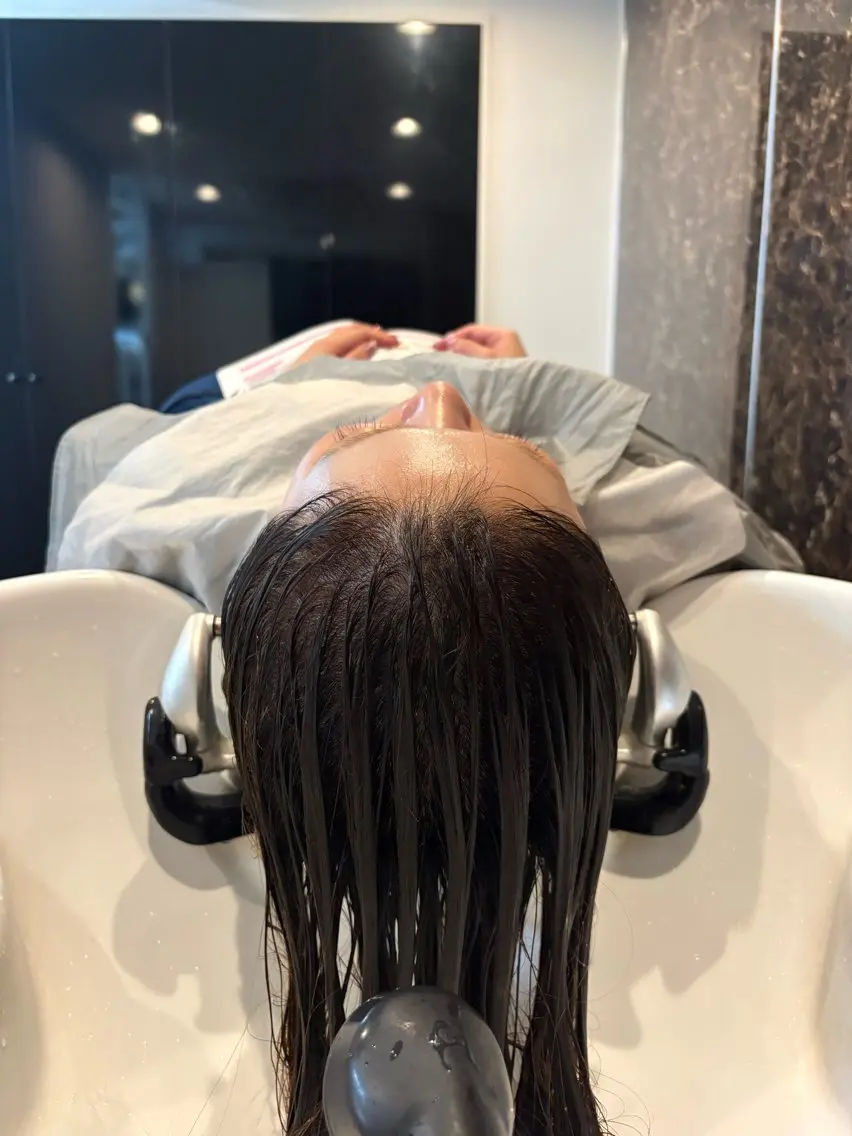 ロング ヘッドスパ ［signhair］ chika🪐🩵のヘアスタイル