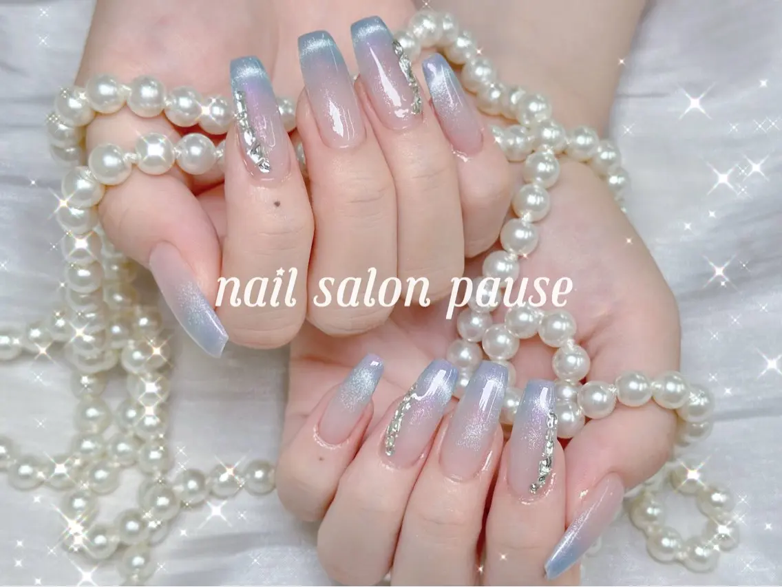 ネイル 長さ出し フレンチネイル マグネットネイル マグネットフレンチ ネイルチップ ハンドネイル ハンドケア nail salon pause✨のネイルデザイン
