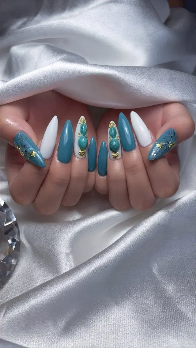 ネイル ロングネイル ハンドネイル Kayo 💅のネイルデザイン