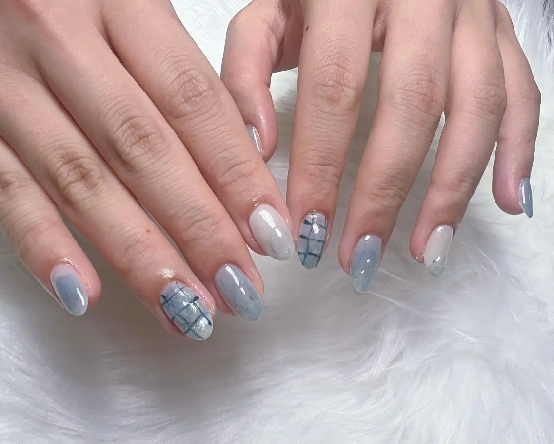 ネイル ハンドネイル Tumake🩶 Natsumi𖤐⡱のネイルデザイン