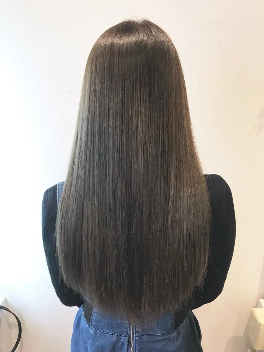 ロング 【ツヤ髪カラー】本郷 星音のヘアスタイル