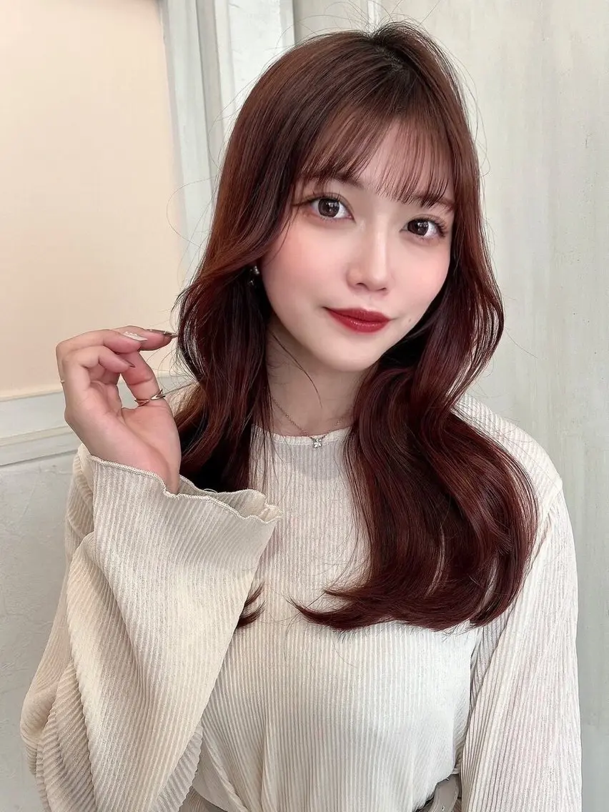 ロング カラー ボルドーカラー ブラウンカラー ヘアカラー ゆあ🤎暖色系🍊 まつ毛パーマ👀🎀のヘアスタイル