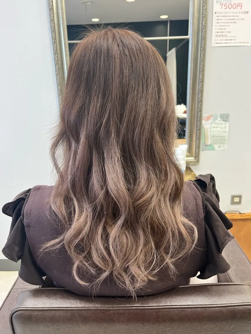 ロング カラー ヘアアレンジ エクステ 産休の為お休みです! 小島凜のヘアスタイル