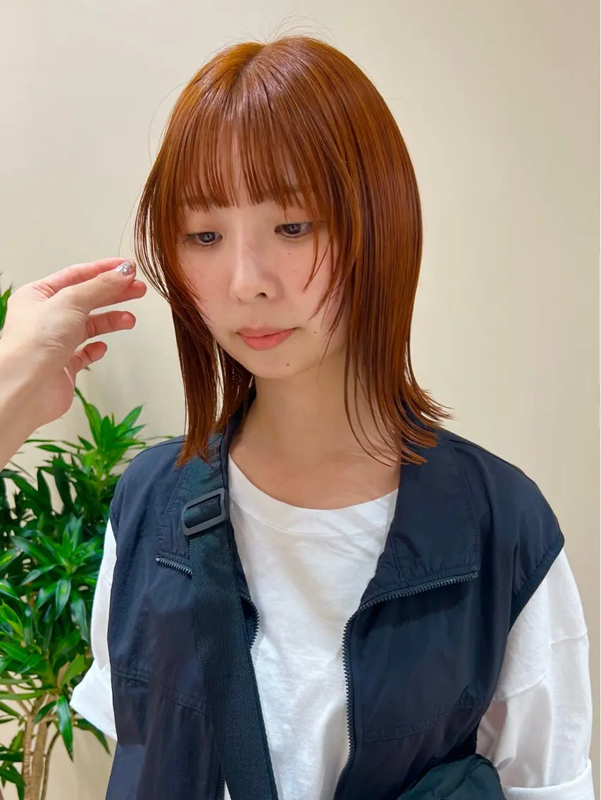 《ブリーチなし》透明感ダブルカラー+ カットハサミ✂️の写真