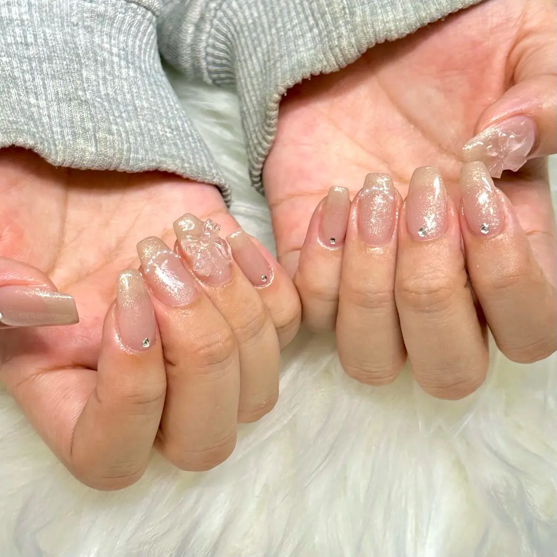 ネイル フレンチネイル ガーリー リボン ハンドネイル Bianca浦和西口 Takenouchiのネイルデザイン