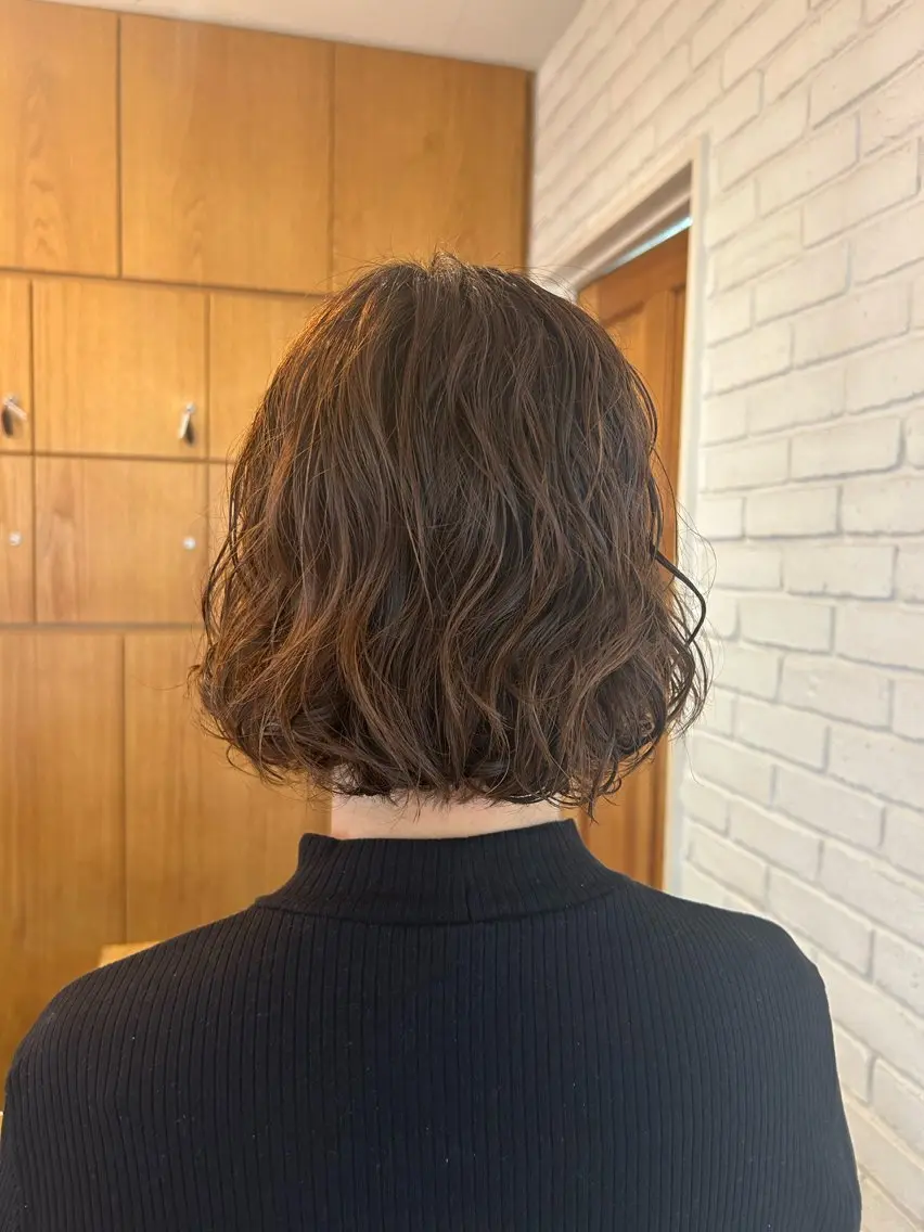 【人気定番♡】レディースカット+パーマ🤍の写真