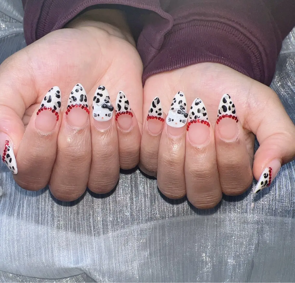 ネイル ハンドネイル Lee Nailsのネイルデザイン