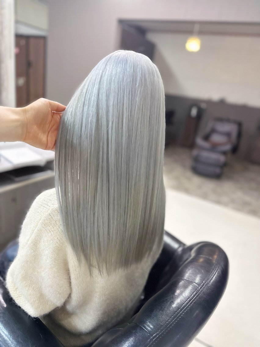 セミロング カラー ヘアカラー トリートメント YURI ✨のヘアスタイル