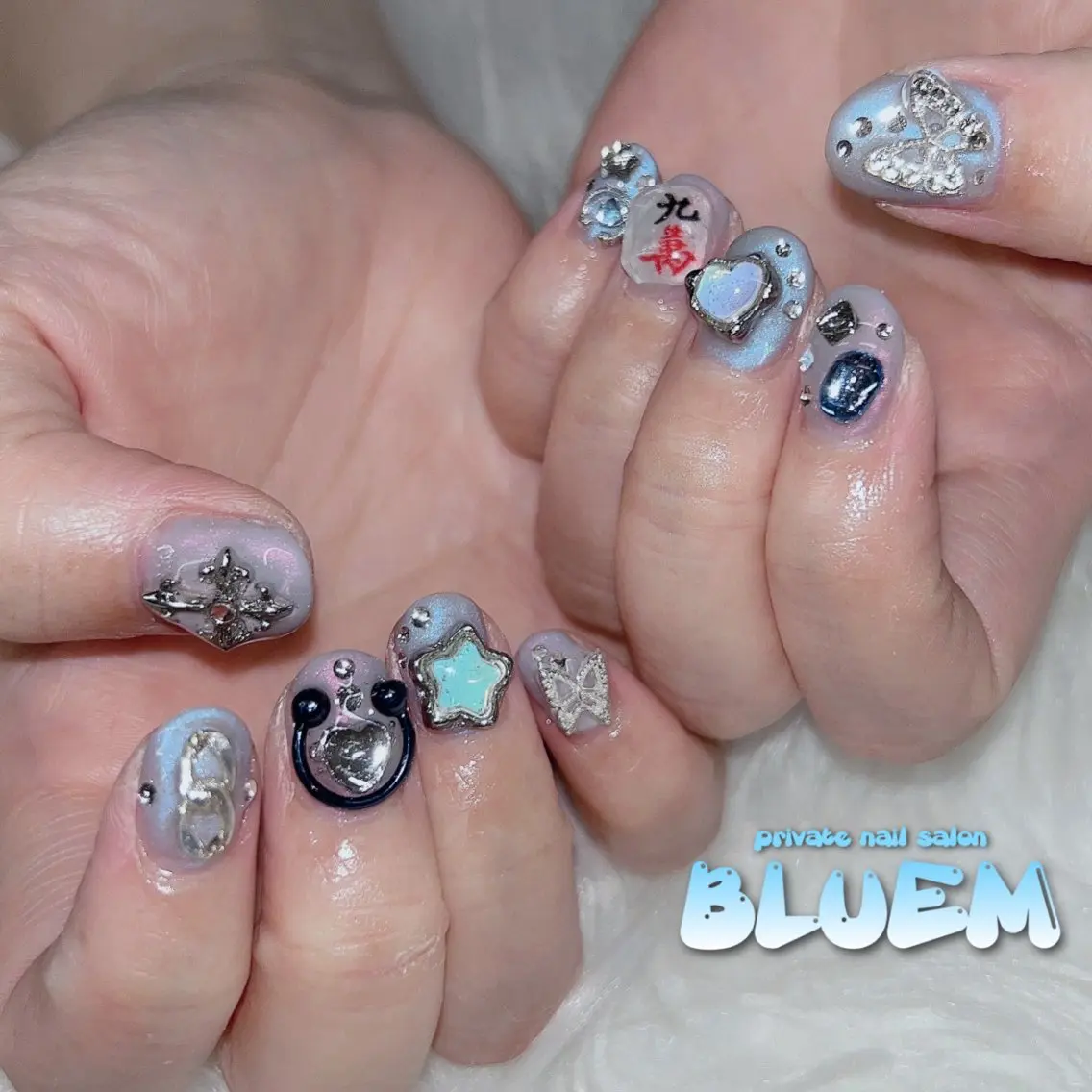 ネイル ハンドネイル BLUEM なな🐶のネイルデザイン