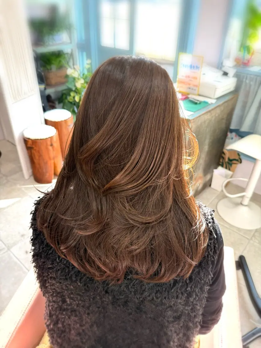 ロング カラー レイヤーカット ウルフカット カット ヘアカラー トリートメント Sakura .のヘアスタイル