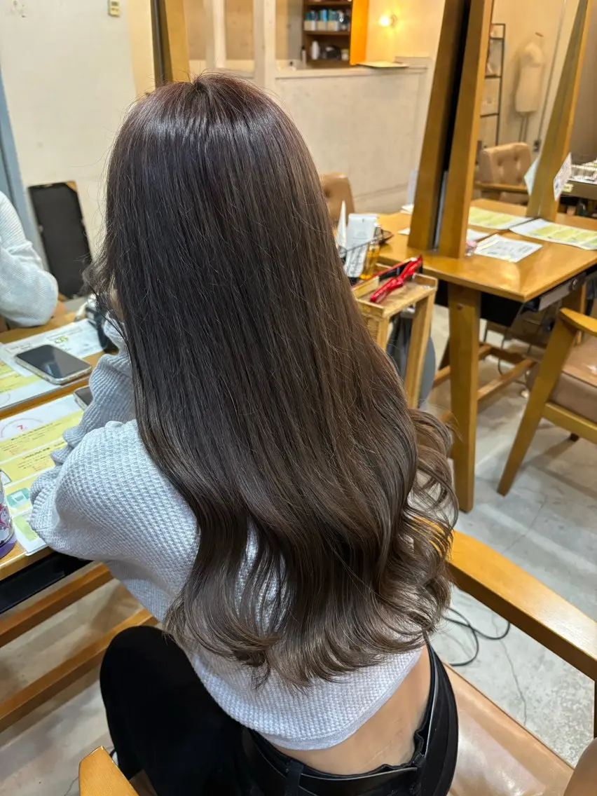 【📚ミニモ学割📚】2回目の方はコチラ🫧ブリーチなしワンカラー➕艶トリートメント🫧の写真