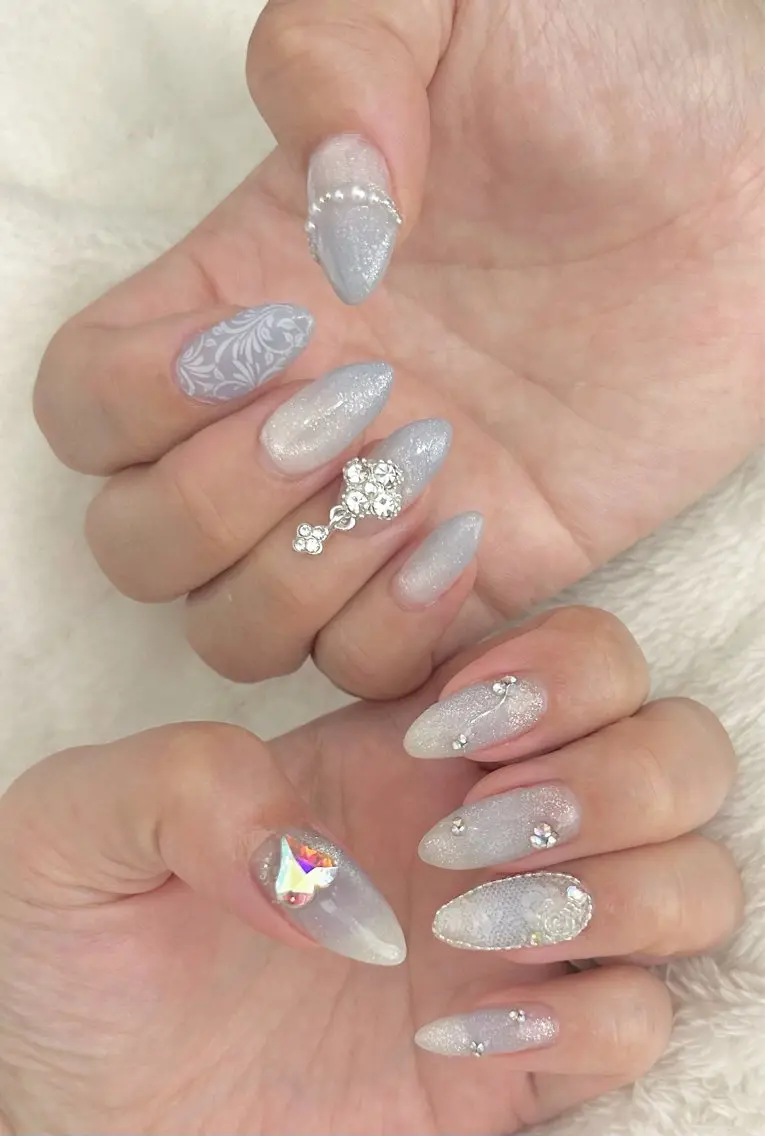 ネイル チークネイル グラデーション ハンドネイル MYu Beauty Salon YURIのネイルデザイン