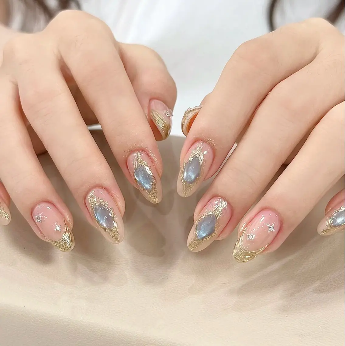 ネイル アニマル柄 アートネイル オーロラネイル べっ甲ネイル ブラウン ハンドネイル Rika Nail ellaのネイルデザイン