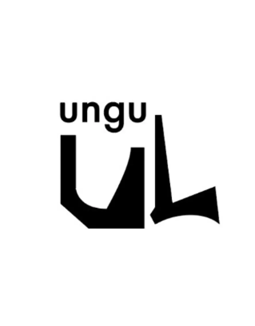 ungu  Ami 🎀✨️のネイルデザイン