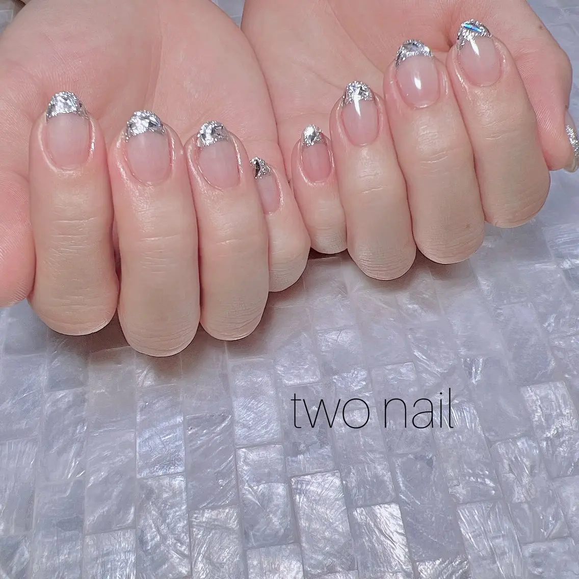 ネイル アートネイル ネイルチップ ホワイト ハンドネイル two nailのネイルデザイン