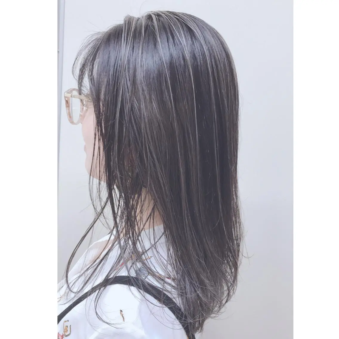 ミディアム カラー ブリーチ ハイライトカラー ハイライト トリートメント ヘアカラー トリートメント 田町駅徒歩5分 🌼fumiのヘアスタイル