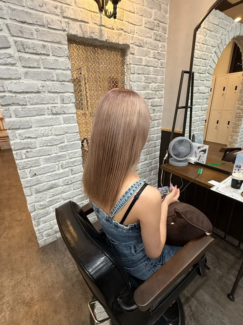 ロング カラー カット ヘアカラー トリートメント 艶カラー✨️派手髪 🦄renのヘアスタイル