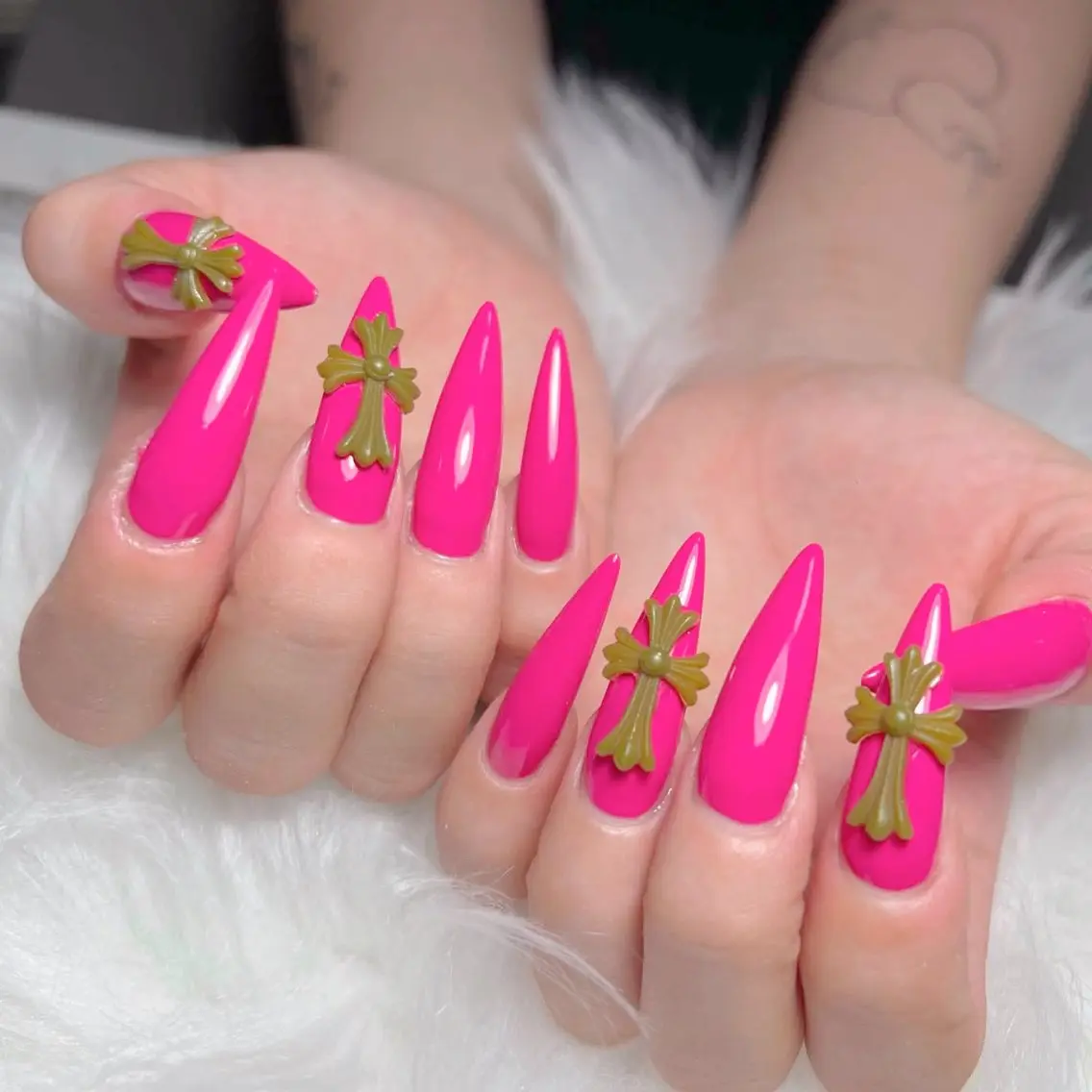 ネイル オーロラネイル クリアネイル 成人式 フラッシュネイル ジェルネイル ハンドネイル Amee Nail Salonのネイルデザイン