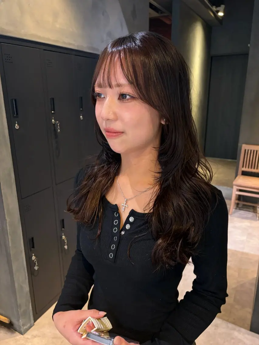 セミロング 縮毛矯正 山本 夏樹のヘアスタイル