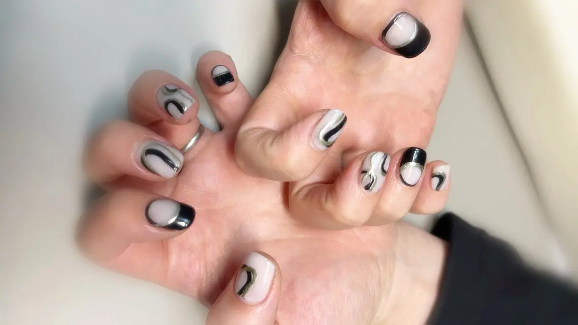 ネイル 持ち込み ek.nail⭐︎ kanaのネイルデザイン