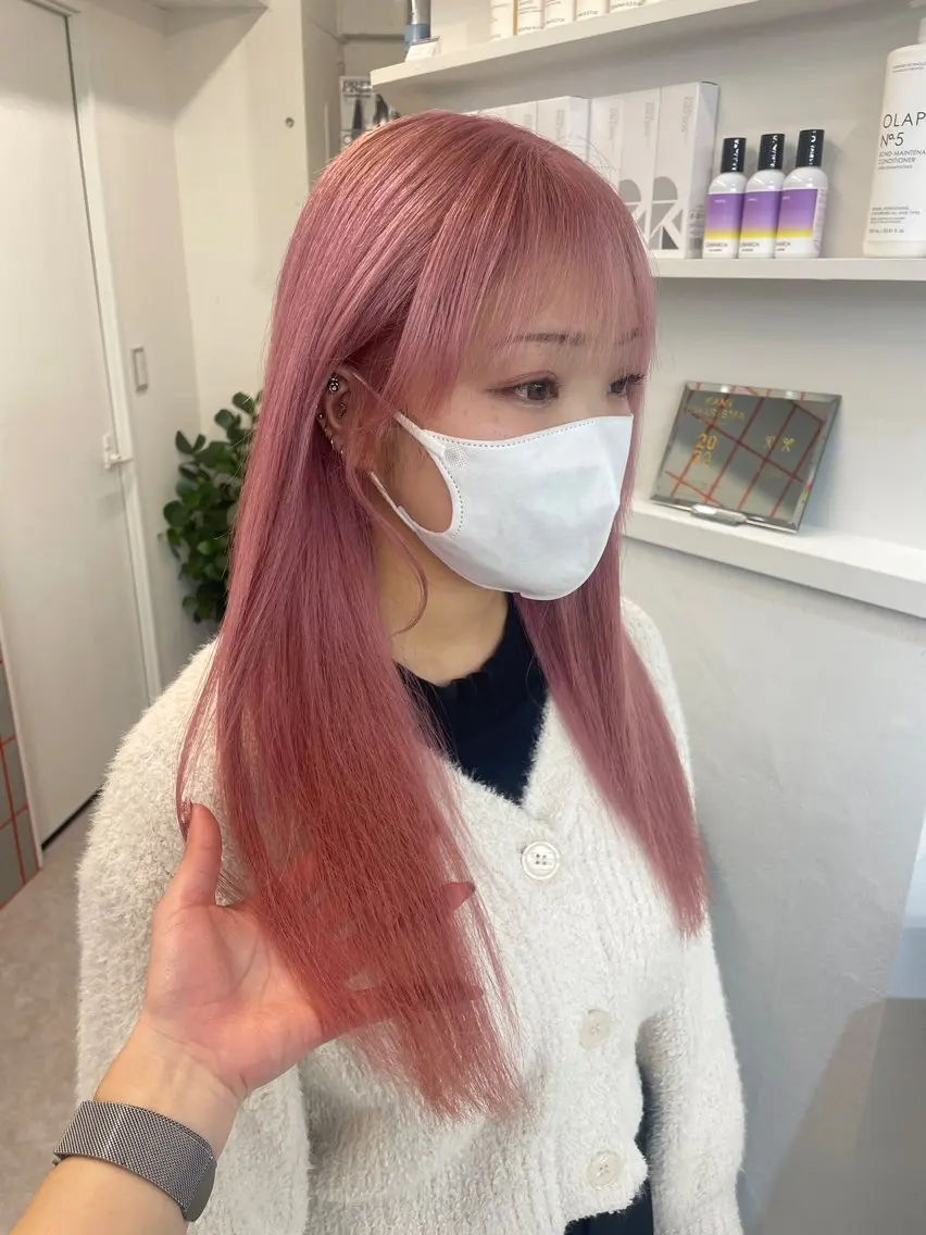 ロング カラー ベージュカラー ブリーチ ブラウンカラー ケアブリーチ ハイトーンカラー ヘアカラー グレージュ/ベージュ 🎀momo🎀のヘアスタイル