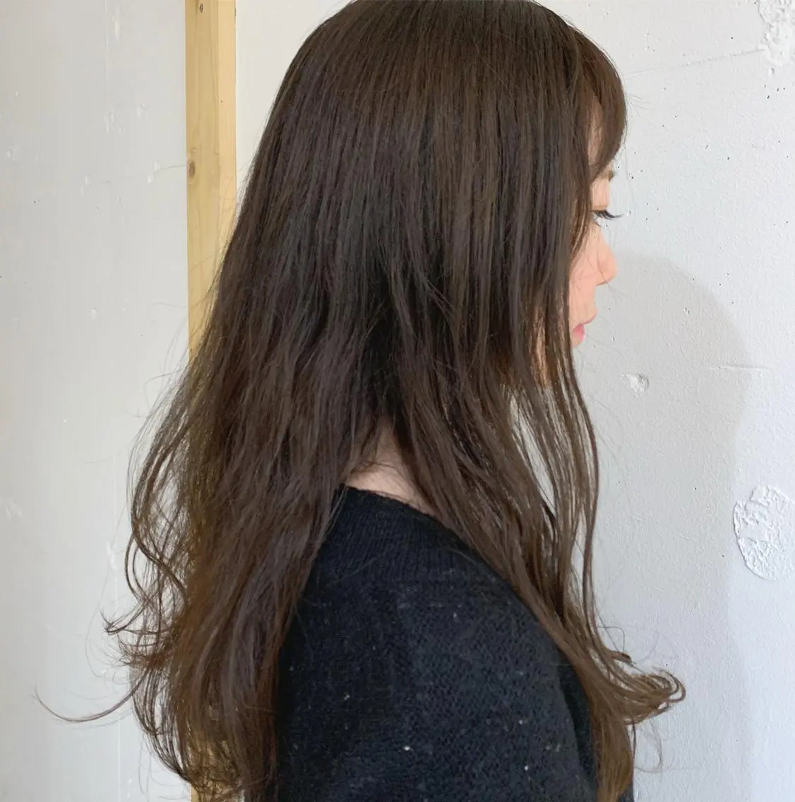 ロング カラー パーマ グレージュ カーキグレージュ newi 京橋 【yuuki】のヘアスタイル