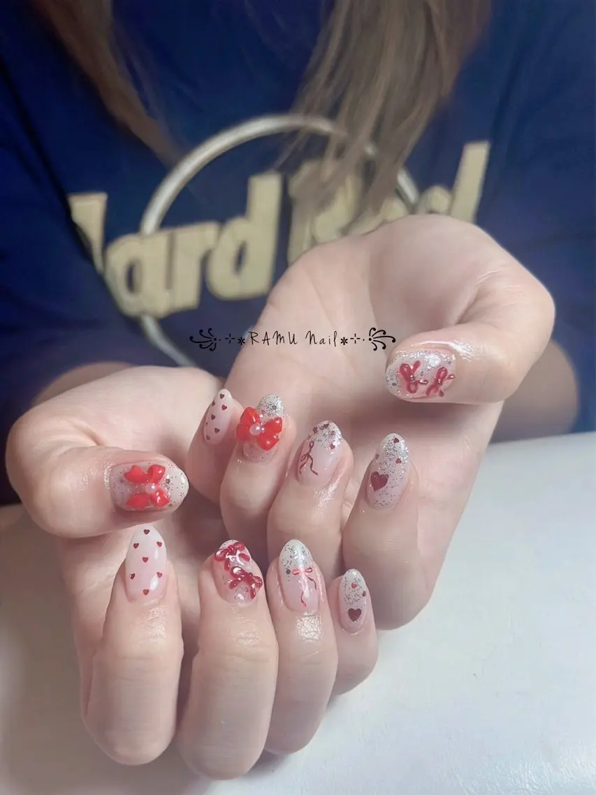 ネイル キラキラネイル マグネットネイル ミラーネイル ピンク 夏ネイル ハンドネイル RAMU Nail 恵比寿店のネイルデザイン