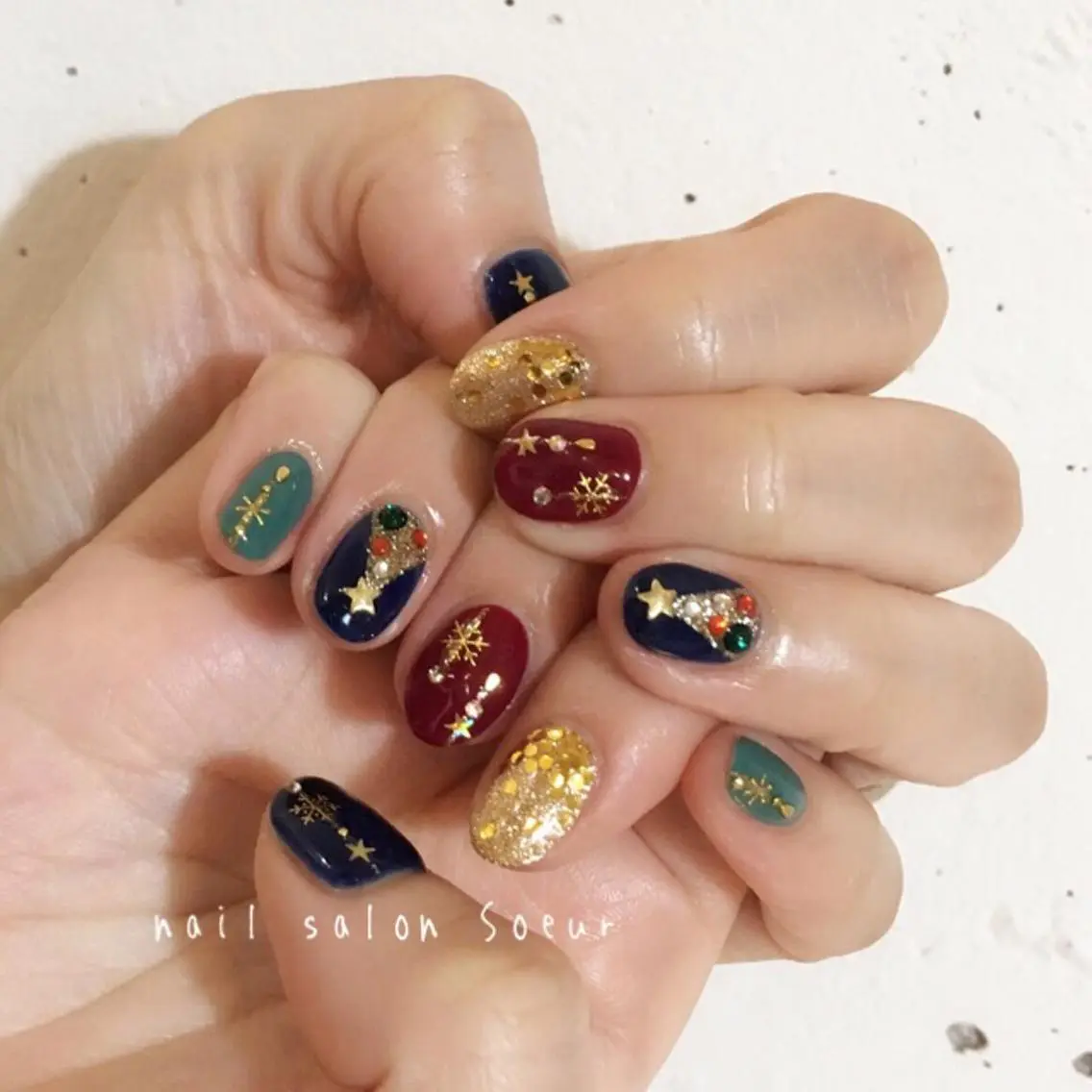 ネイル アートネイル ジェルネイル 持ち込み 冬ネイル クリスマス ハンドネイル nail salon Soeurのネイルデザイン