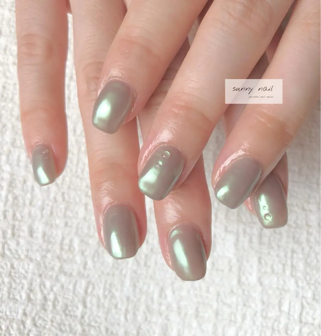 ネイル オーロラネイル カジュアル ジェルネイル ミラーネイル ニュアンスネイル sunny nailのネイルデザイン