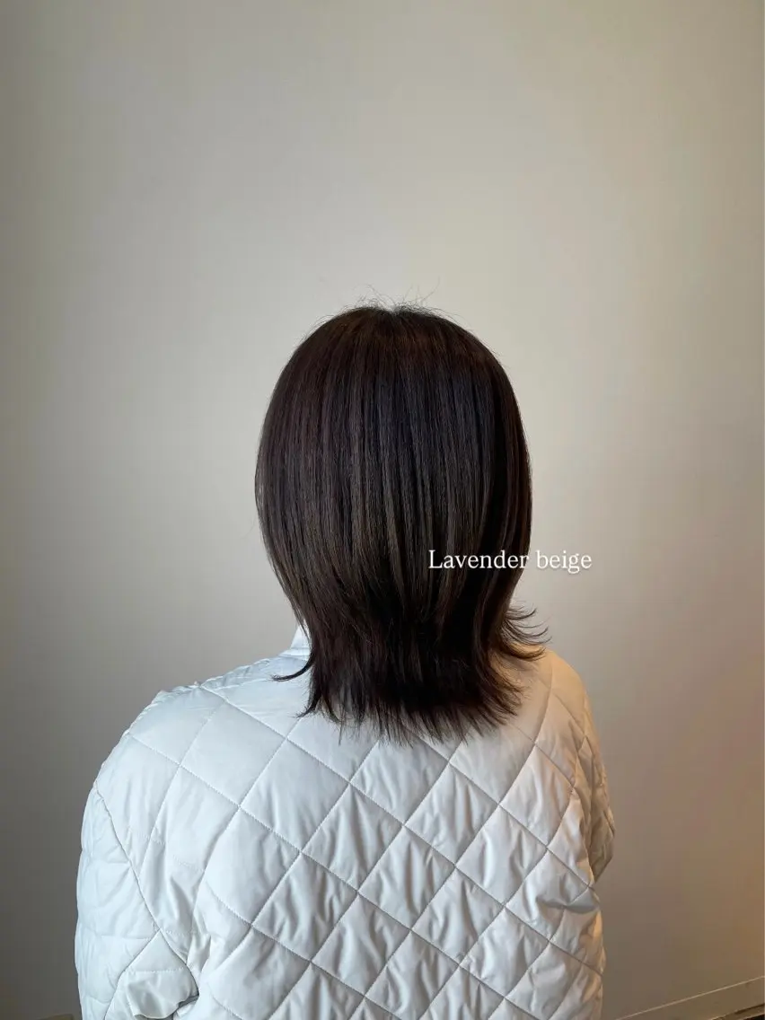 ミディアム カラー ベージュカラー ラベンダーカラー ヘアカラー 磯引 美菜のヘアスタイル