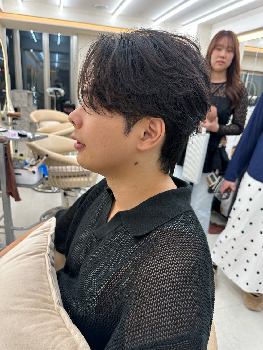 ショート メンズ センターパート メンズパーマ ショートヘア カット メンズ特化美容師 /内田将太のヘアスタイル