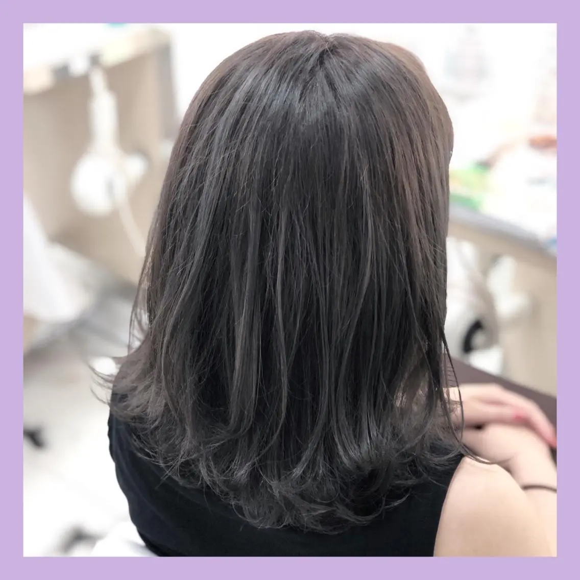 セミロング カラー midori osawaのヘアスタイル