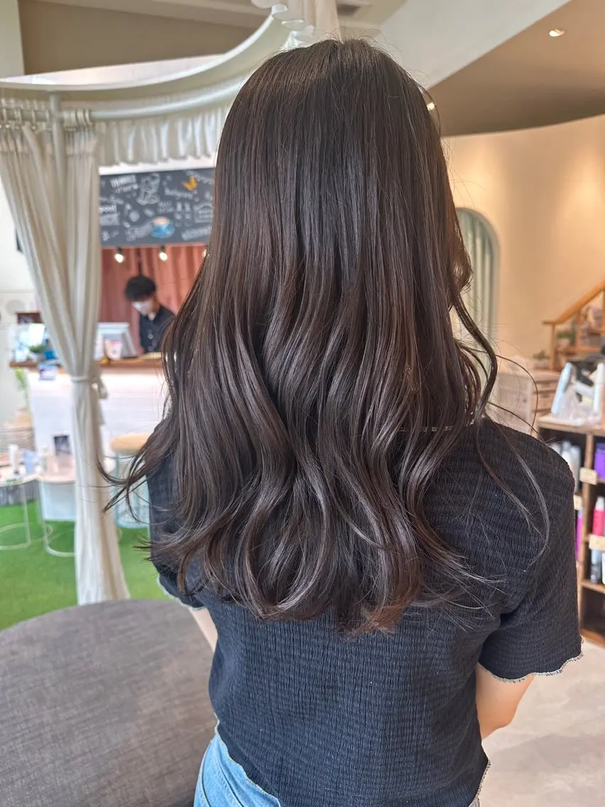 ロング カット ヘアカラー トリートメント 韓国風レイヤーカット 🇰🇷❕モカのヘアスタイル