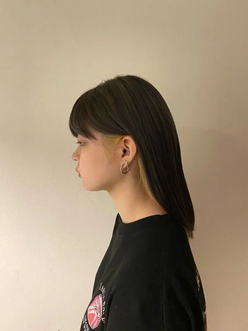 カラー 楠原 透羽のヘアスタイル
