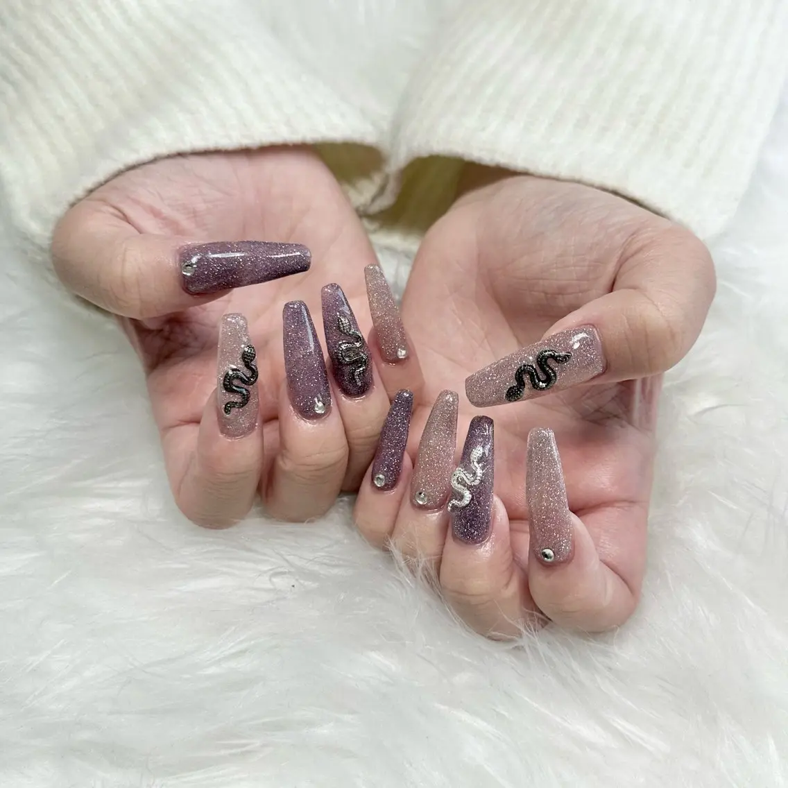 ネイル LAUR Natsukiのネイルデザイン