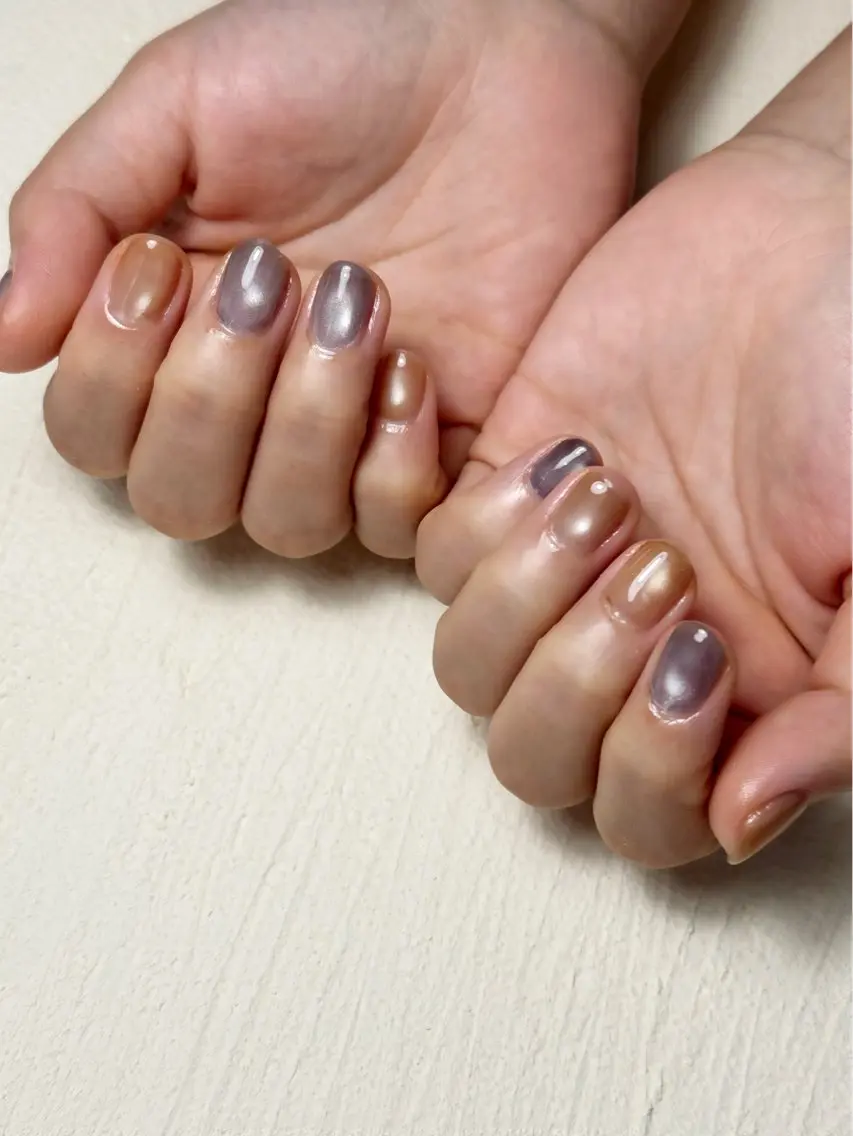 ネイル ハンドネイル Tiny Glowのネイルデザイン