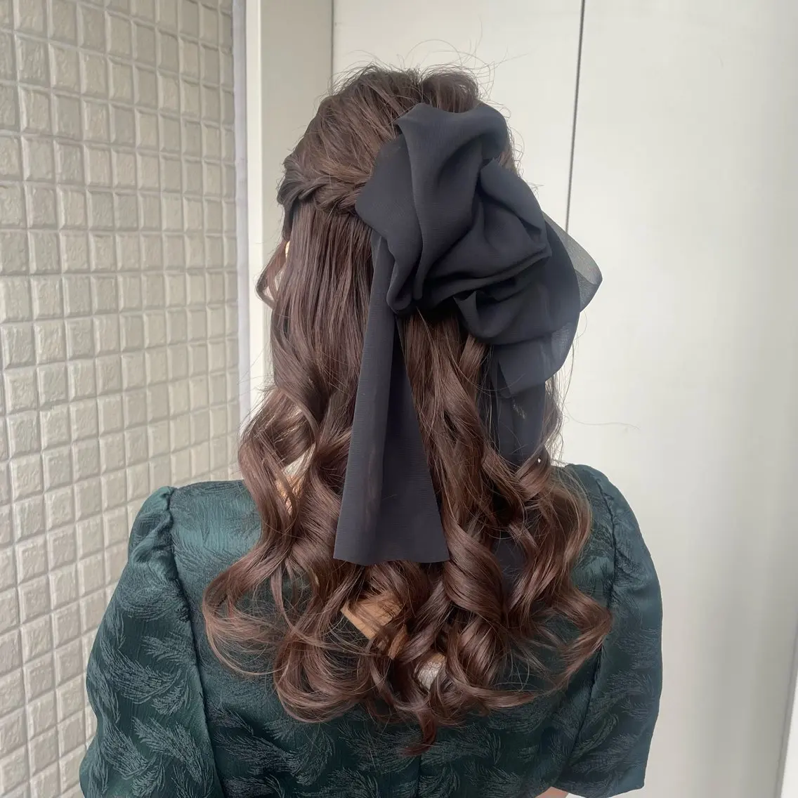 ヘアアレンジ ハーフアップ ヘアセット 銀座：似合わせカラー オリーブ🫒アレンジのヘアスタイル