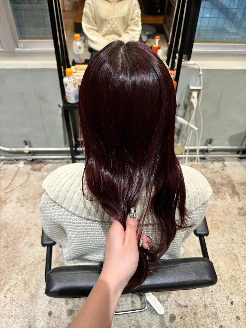 ロング トリートメント トリートメント AYA 【HIKARIS】のヘアスタイル