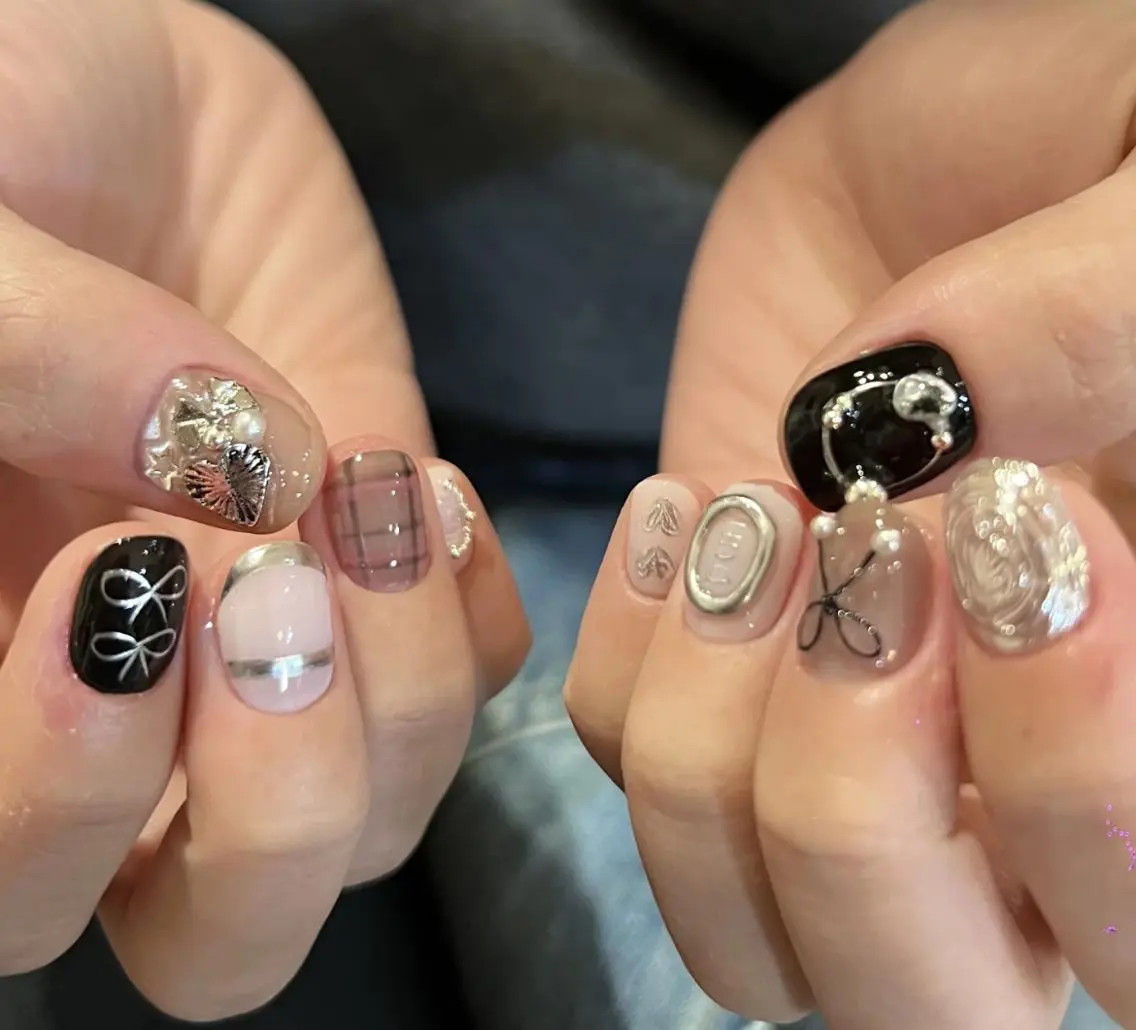 ネイル ハンドネイル 🎀 NaNa_nailのネイルデザイン