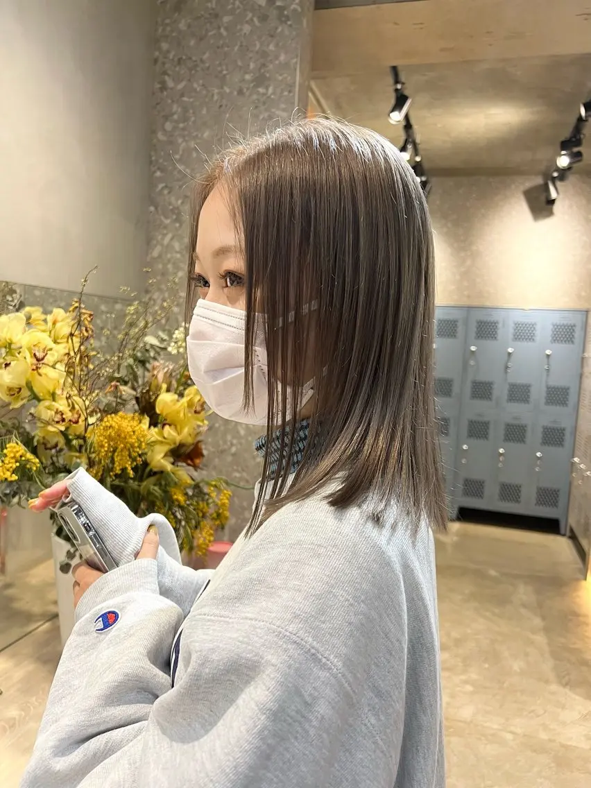 セミロング カラー ブリーチ グレージュ ヘアカラー トリートメント fit /HONOKAのヘアスタイル