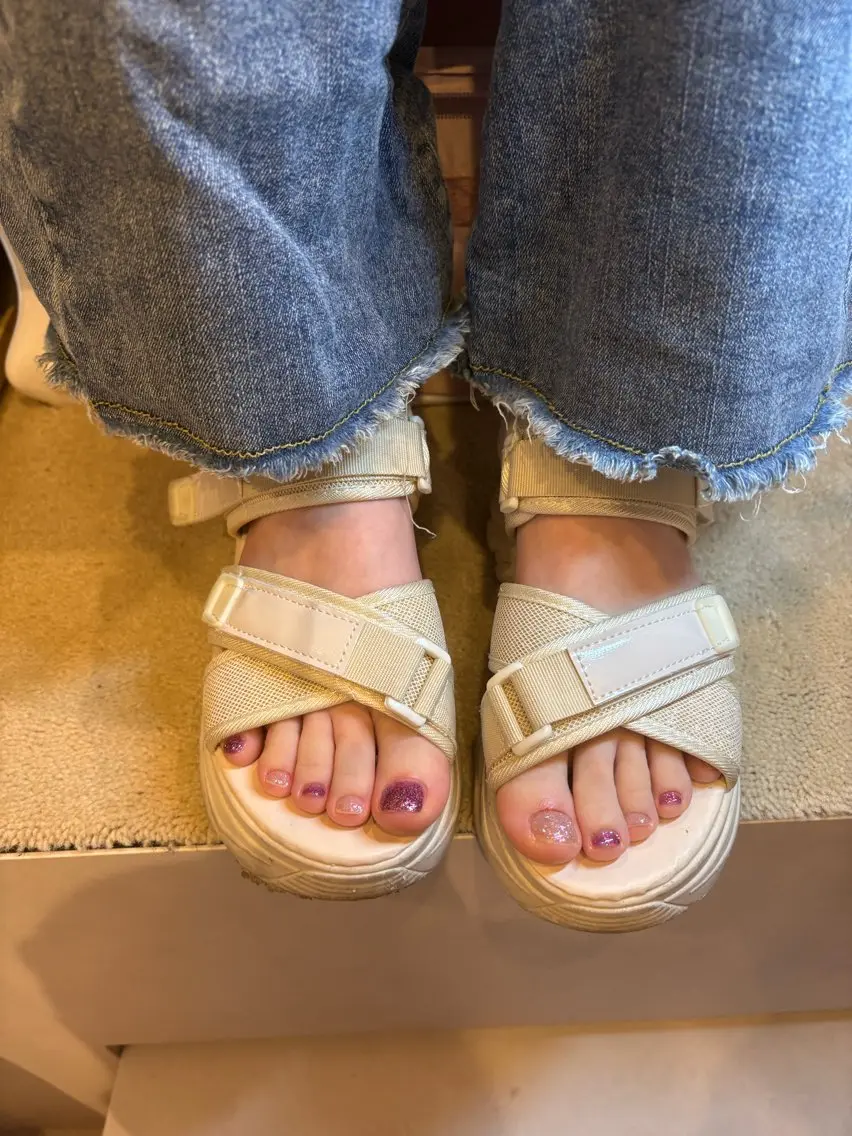 ネイル フットネイル ハンドケア Amys nail シヅキのネイルデザイン
