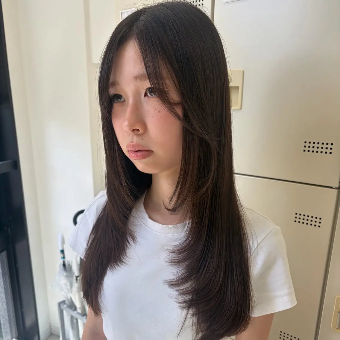 【似合わせレイヤーカット】コテ巻きorストレート仕上げ🤍の写真