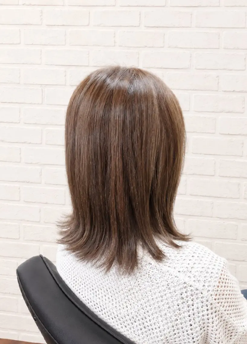 ミディアム カラー 齋藤 真理子のヘアスタイル