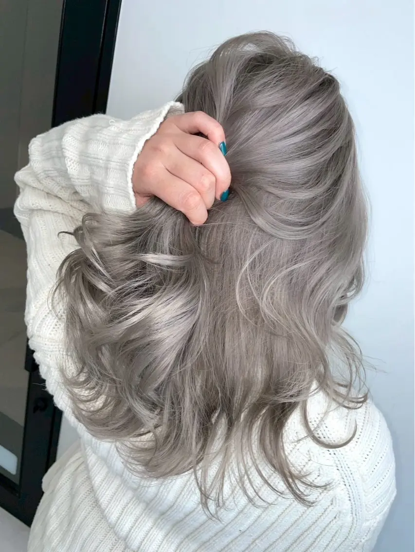 ロング カラー 透明感カラー ヘアカラー 髙木 利央のヘアスタイル