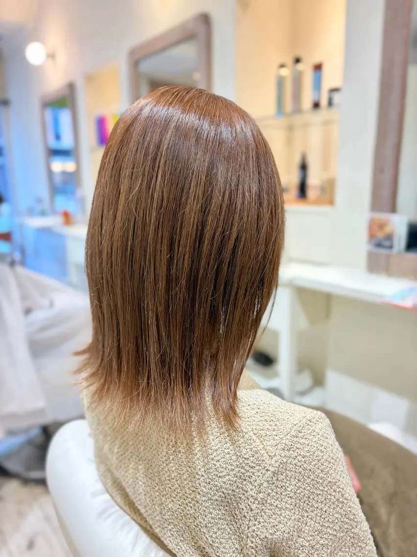 ミディアム カット ヘアカラー NICCOLO室見 Erinaのヘアスタイル
